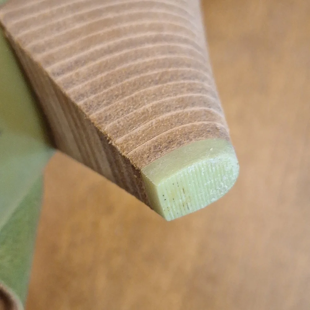 Kork-Ease Green Leather Sandals - Picture 7 of 16